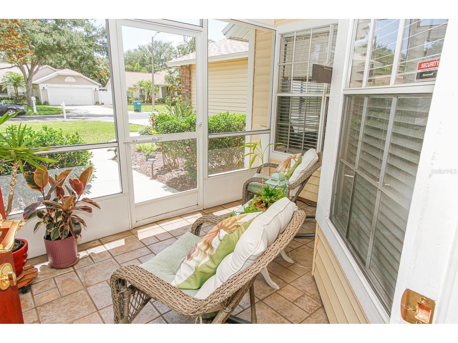 936 Galliton Way Palm Harbor FL 34684 TB8511689 image4