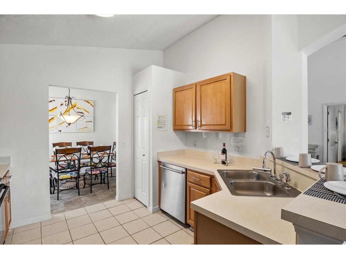 936 Lake Berkley Drive Kissimmee FL 34746 P4934524 image13