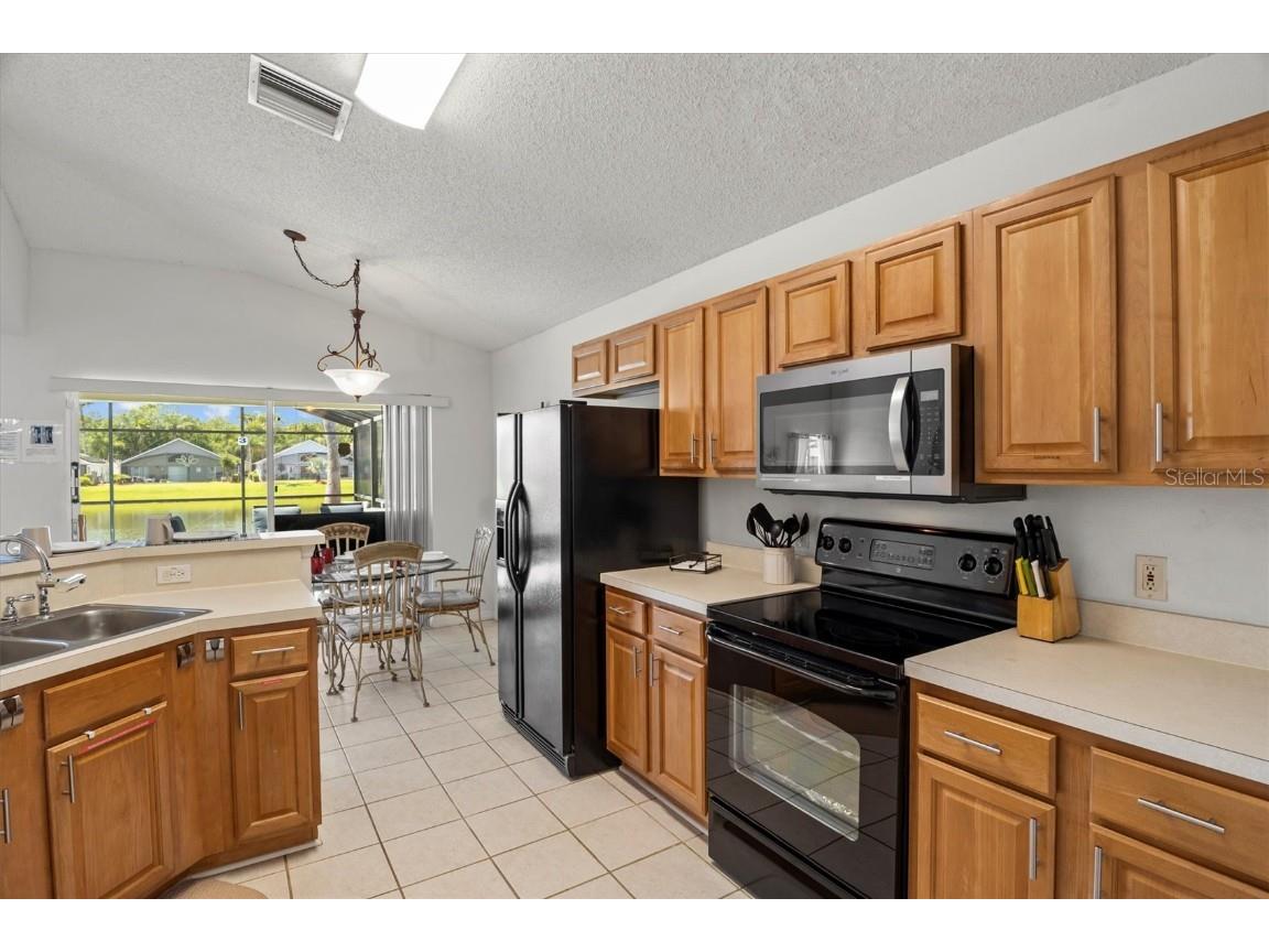 936 Lake Berkley Drive Kissimmee FL 34746 P4934524 image15