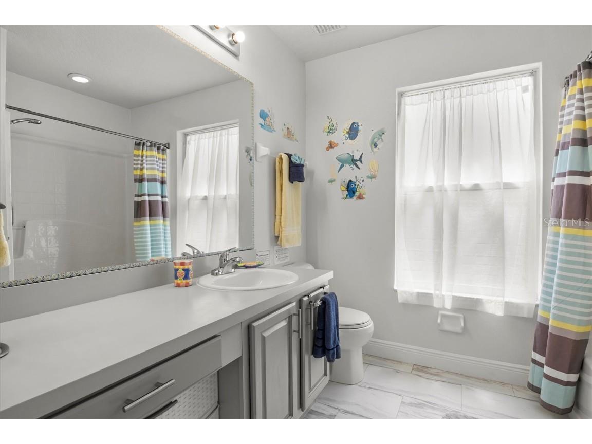 936 Lake Berkley Drive Kissimmee FL 34746 P4934524 image27