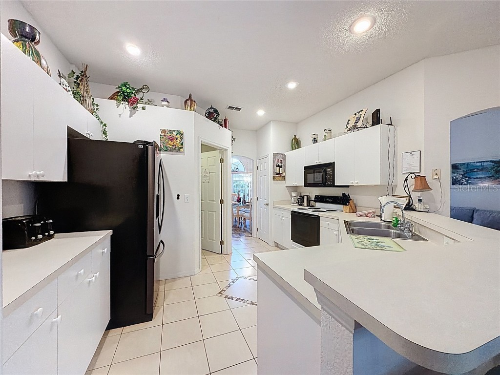 936 Montana Avenue Davenport FL 33897 S5138693 image6