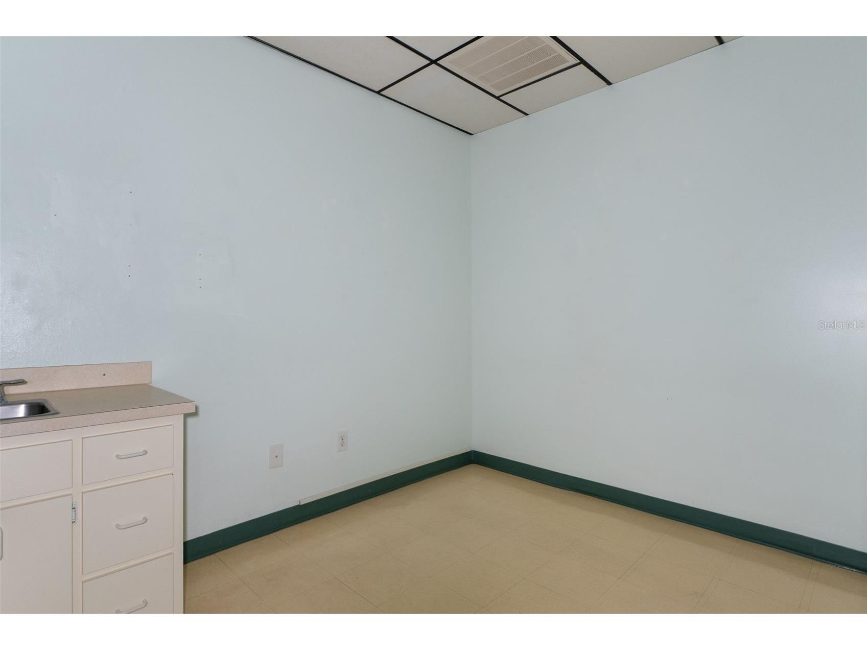 936 N Suncoast Boulevard Crystal River FL 34429 OM720241 image28