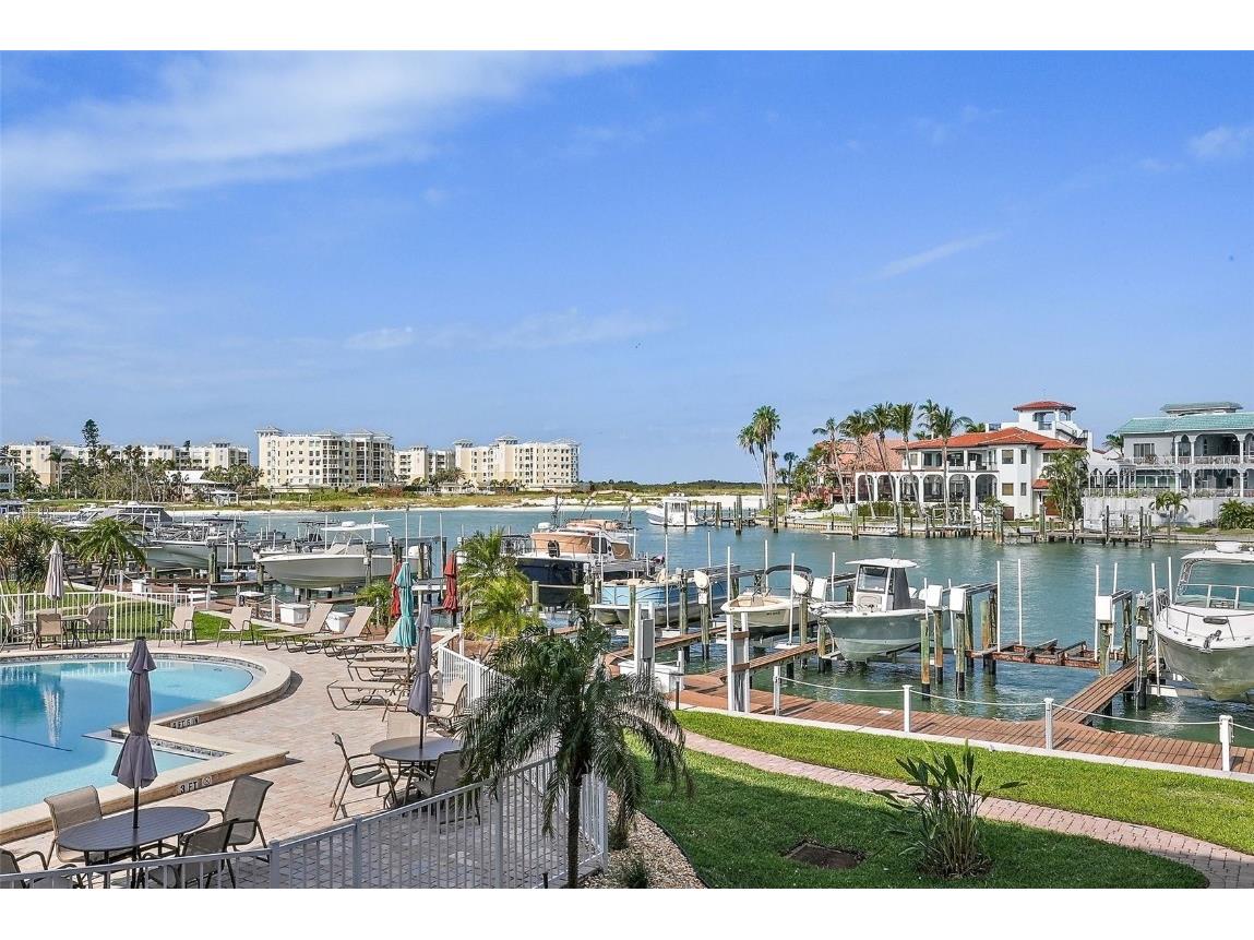 936 Pinellas Bayway S #T-5 Tierra Verde FL 33715 - THE GRAND CANAL TB8377414 image1