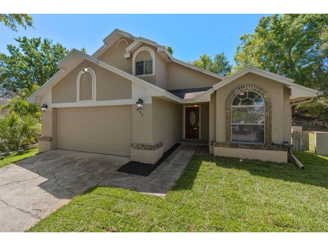 936 Summer Lakes Drive Orlando FL 32835 - LAKE HIAWASSEE O6290787 image1