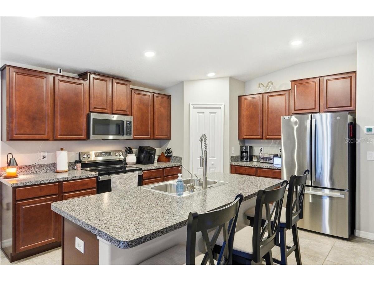 936 Zone Tailed Hawk Place Ruskin FL 33570 A4690782 image16