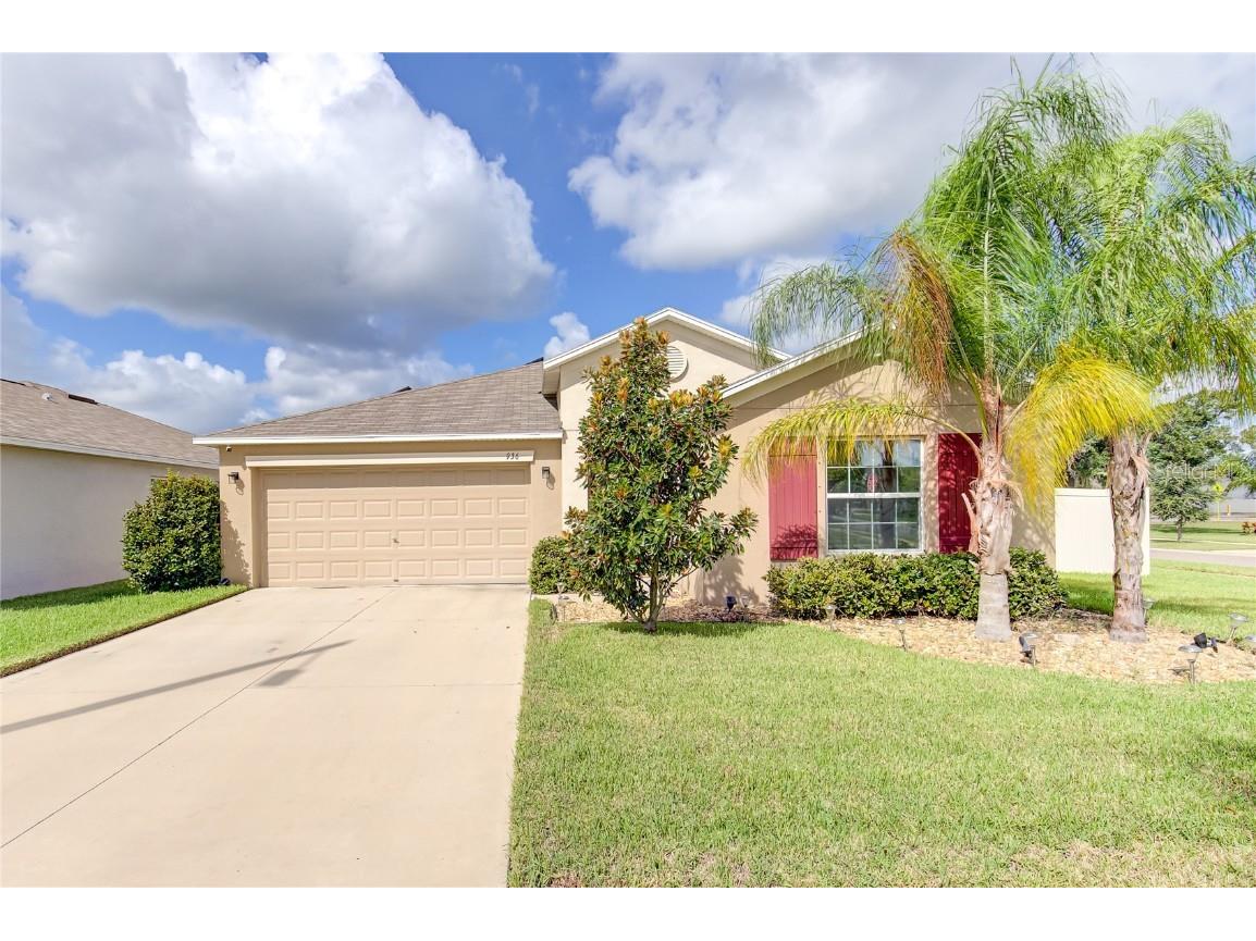 936 Zone Tailed Hawk Place Ruskin FL 33570 TB8307506 image1