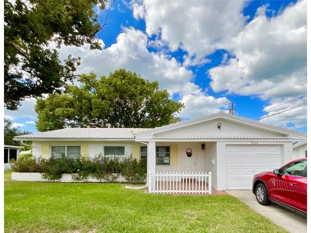 9360 140th Lane Seminole FL 33776 U8218816 image1