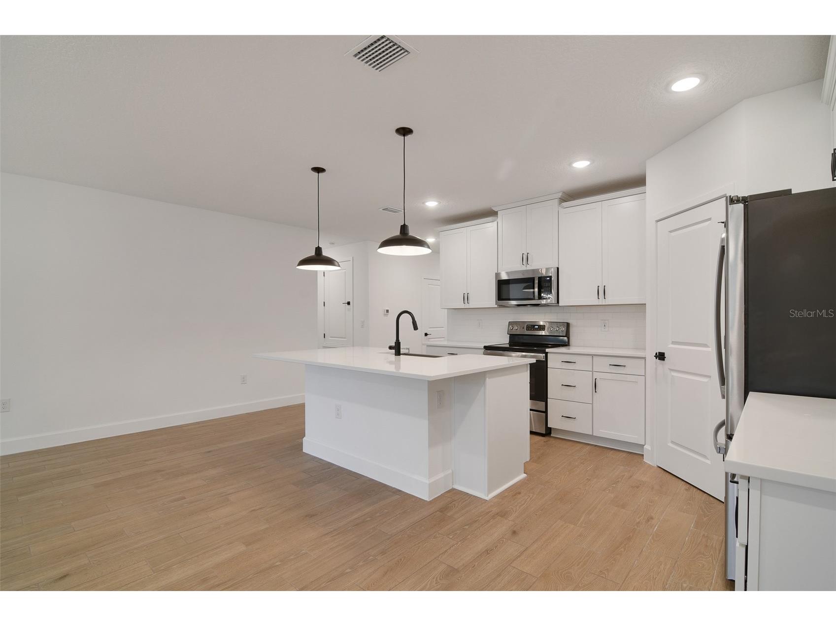 9365 N Del Rio Way #15 Citrus Springs FL 34434 O6385882 image3