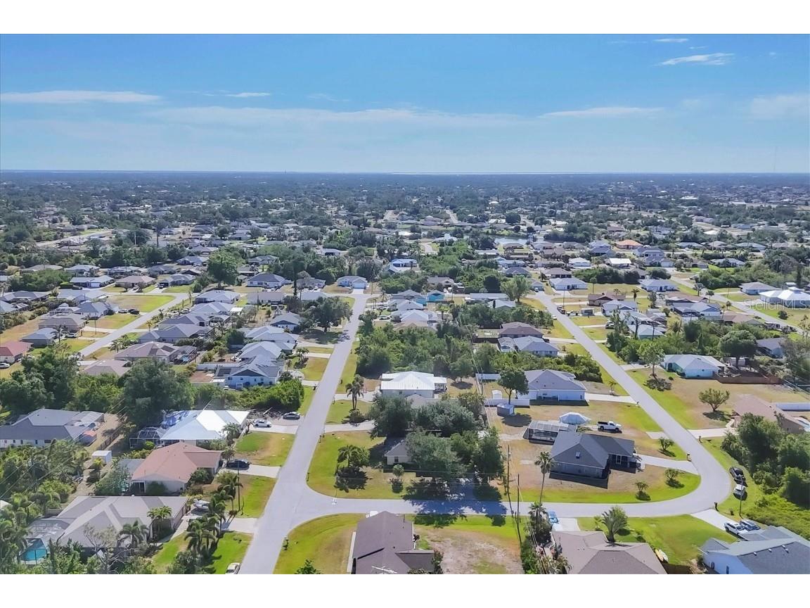 9366 Westminster Avenue Englewood FL 34224 A4651642 image2