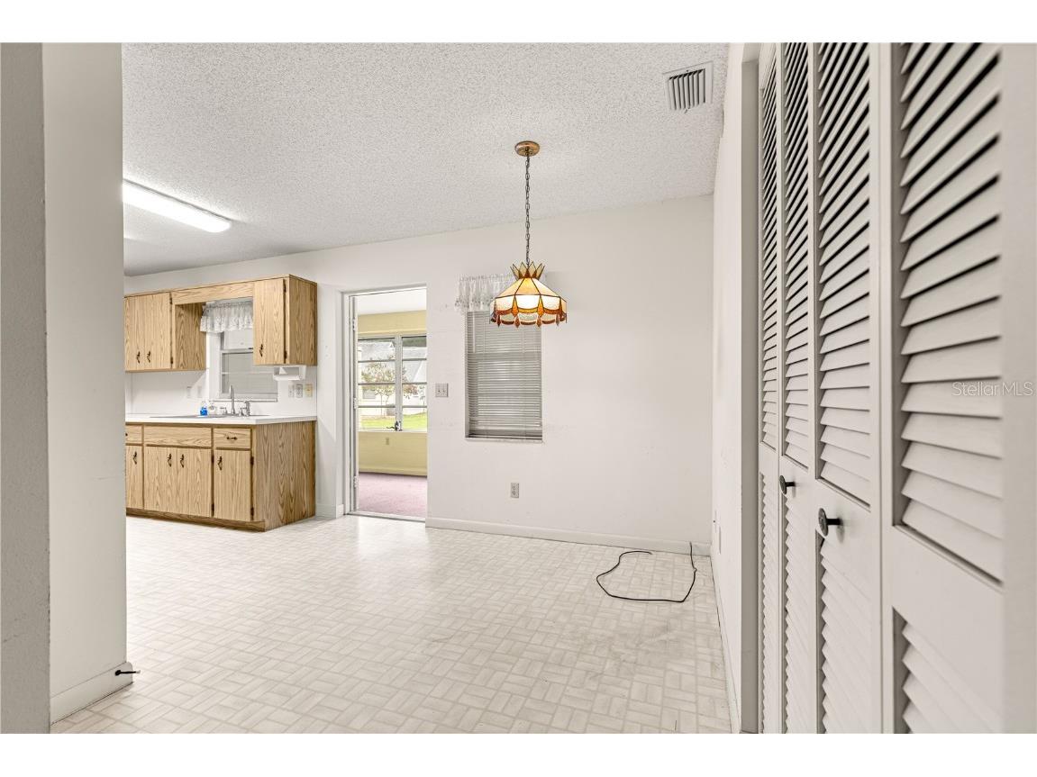 9367 SW 83rd Avenue #C Ocala FL 34481 OM704068 image22