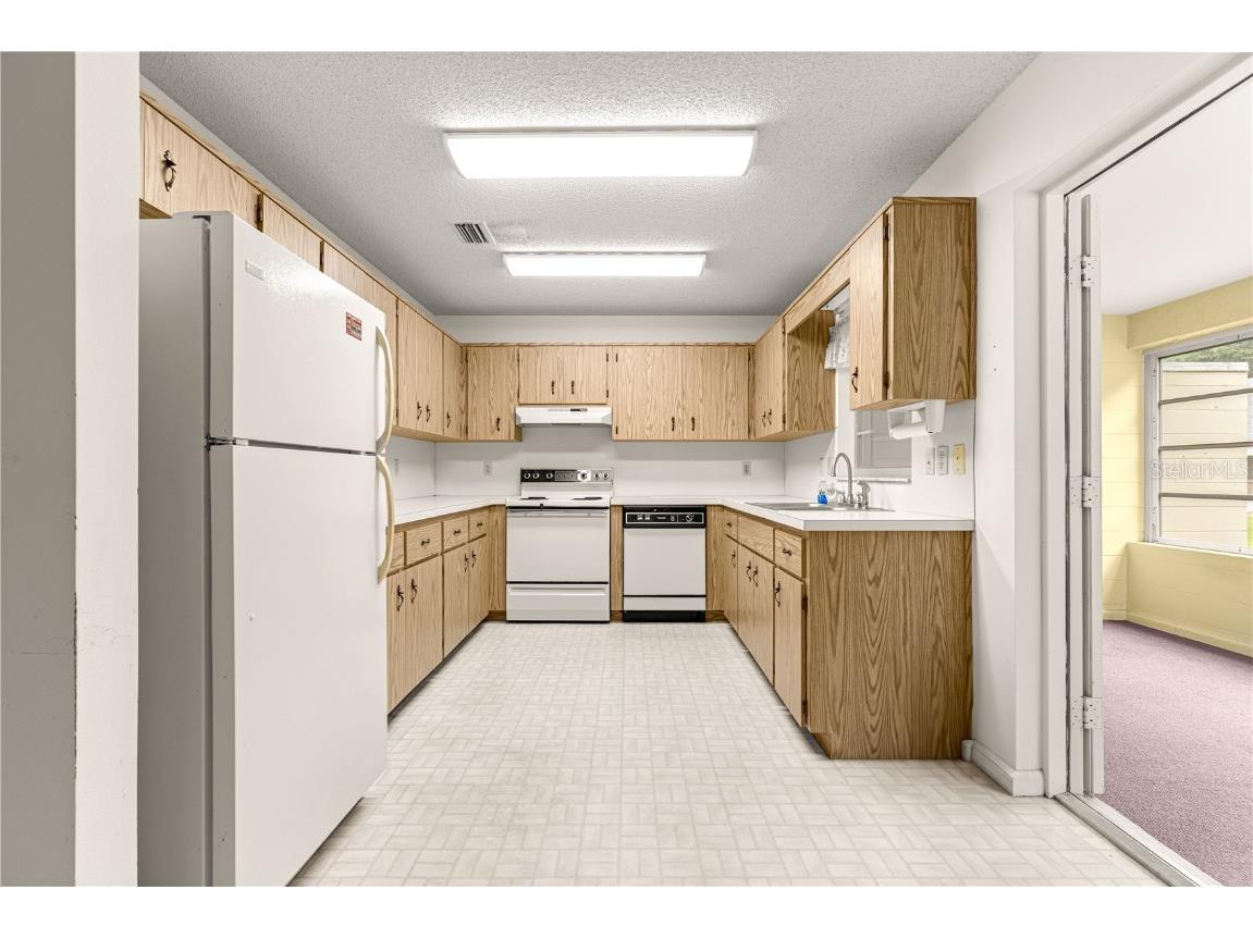 9367 SW 83rd Avenue #C Ocala FL 34481 OM704068 image23