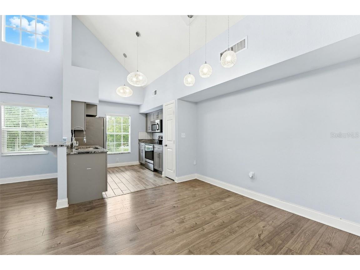 9368 Lake Chase Island Way #9368 Tampa FL 33626 TB8416240 image4