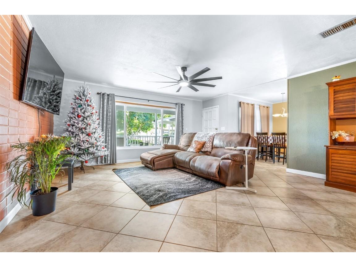 937 Avenue L SE Winter Haven FL 33880 TB8452523 image6