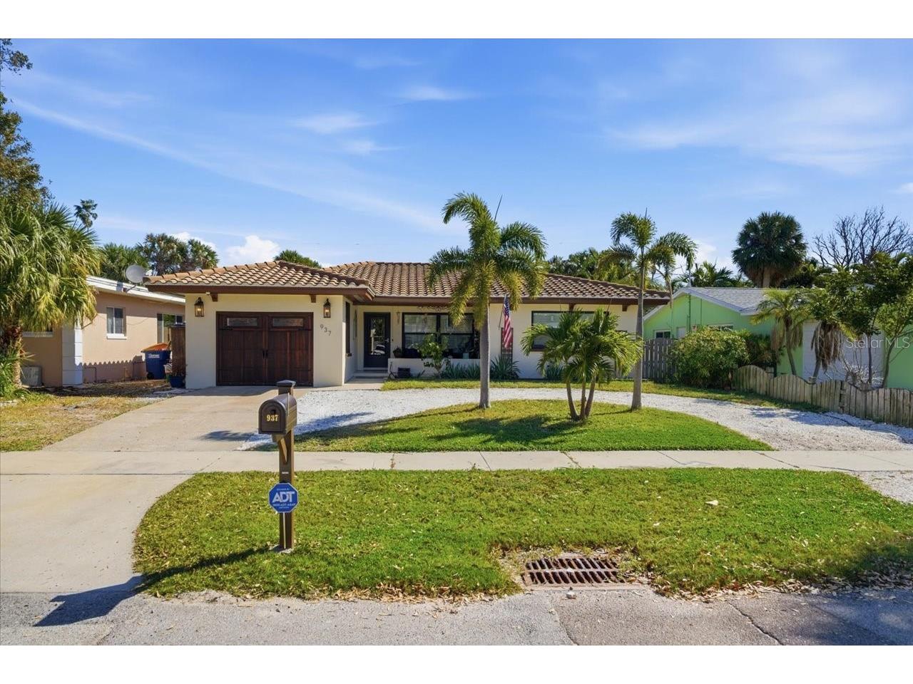 937 Bruce Avenue Clearwater Beach FL 33767 TB8473649 image1