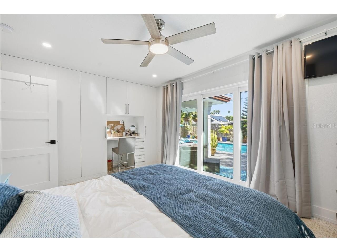 937 Bruce Avenue Clearwater Beach FL 33767 TB8473649 image32