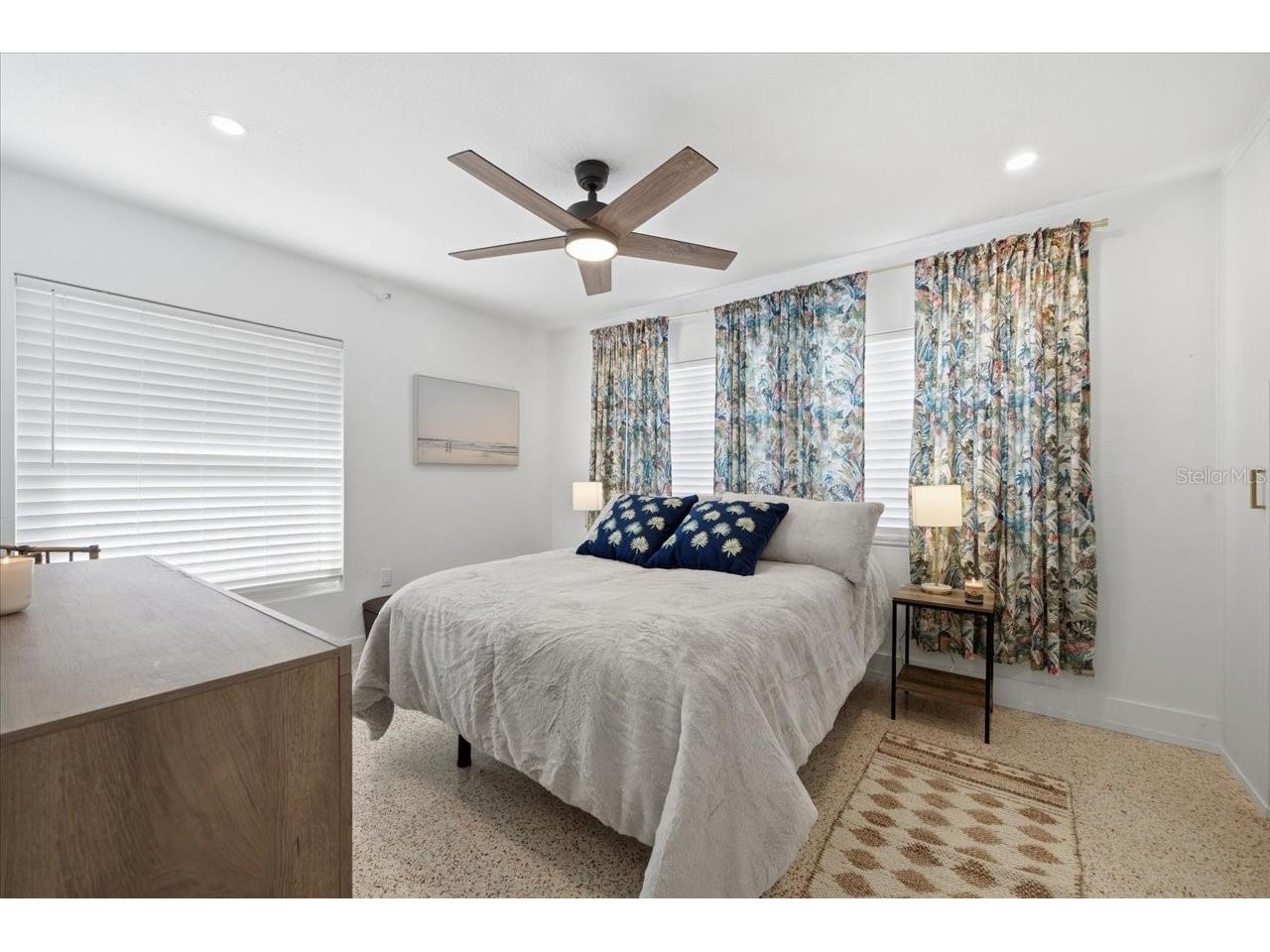 937 Bruce Avenue Clearwater Beach FL 33767 TB8473649 image34