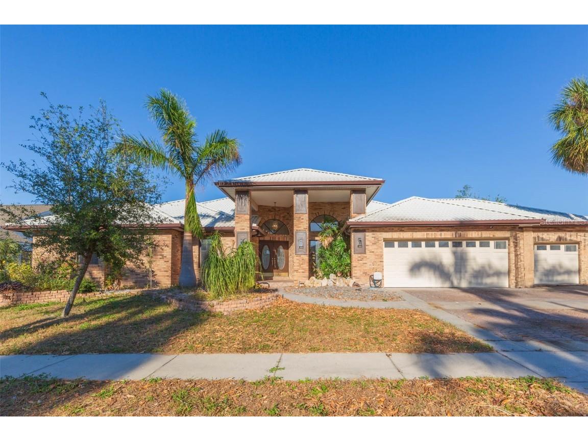 937 Bunker View Drive Apollo Beach FL 33572 TB8326263 image1