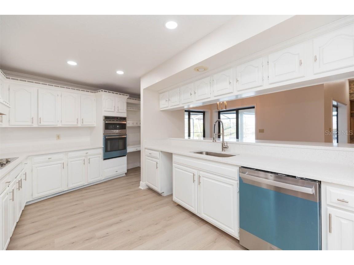 937 Bunker View Drive Apollo Beach FL 33572 TB8326263 image22