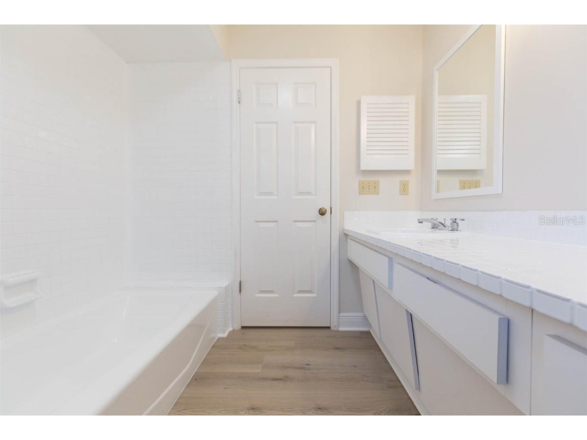 937 Bunker View Drive Apollo Beach FL 33572 TB8326263 image38