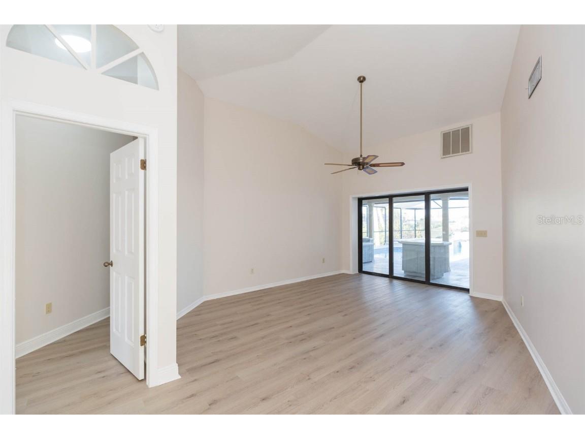 937 Bunker View Drive Apollo Beach FL 33572 TB8326263 image4