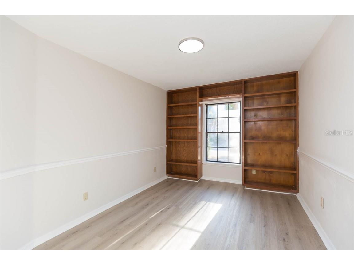 937 Bunker View Drive Apollo Beach FL 33572 TB8326263 image8