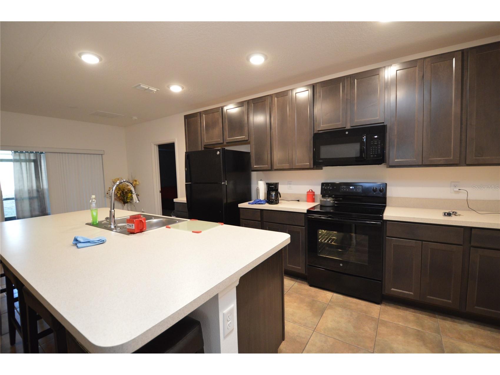 937 Gila Place Kissimmee FL 34759 S5141591 image11