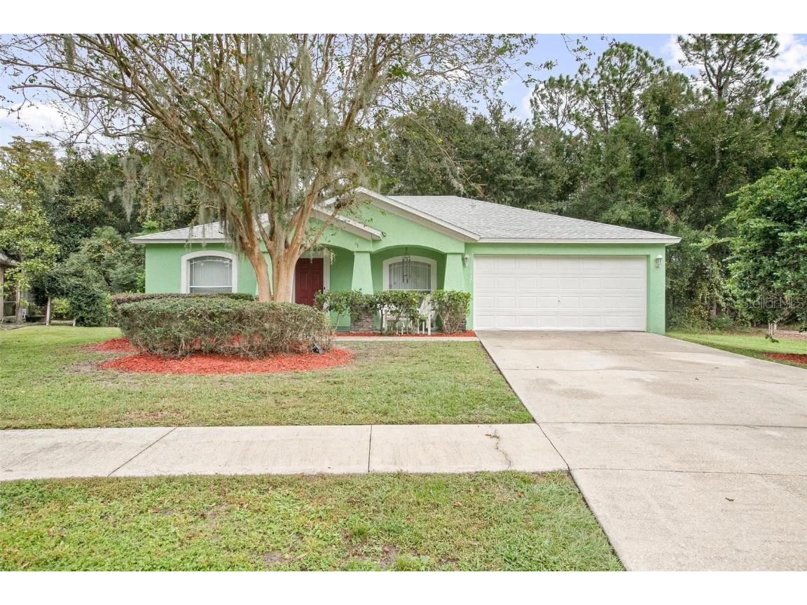 937 Lake Lindley Drive N Deland FL 32724 - LAKE LINDLEY V4939323 image1