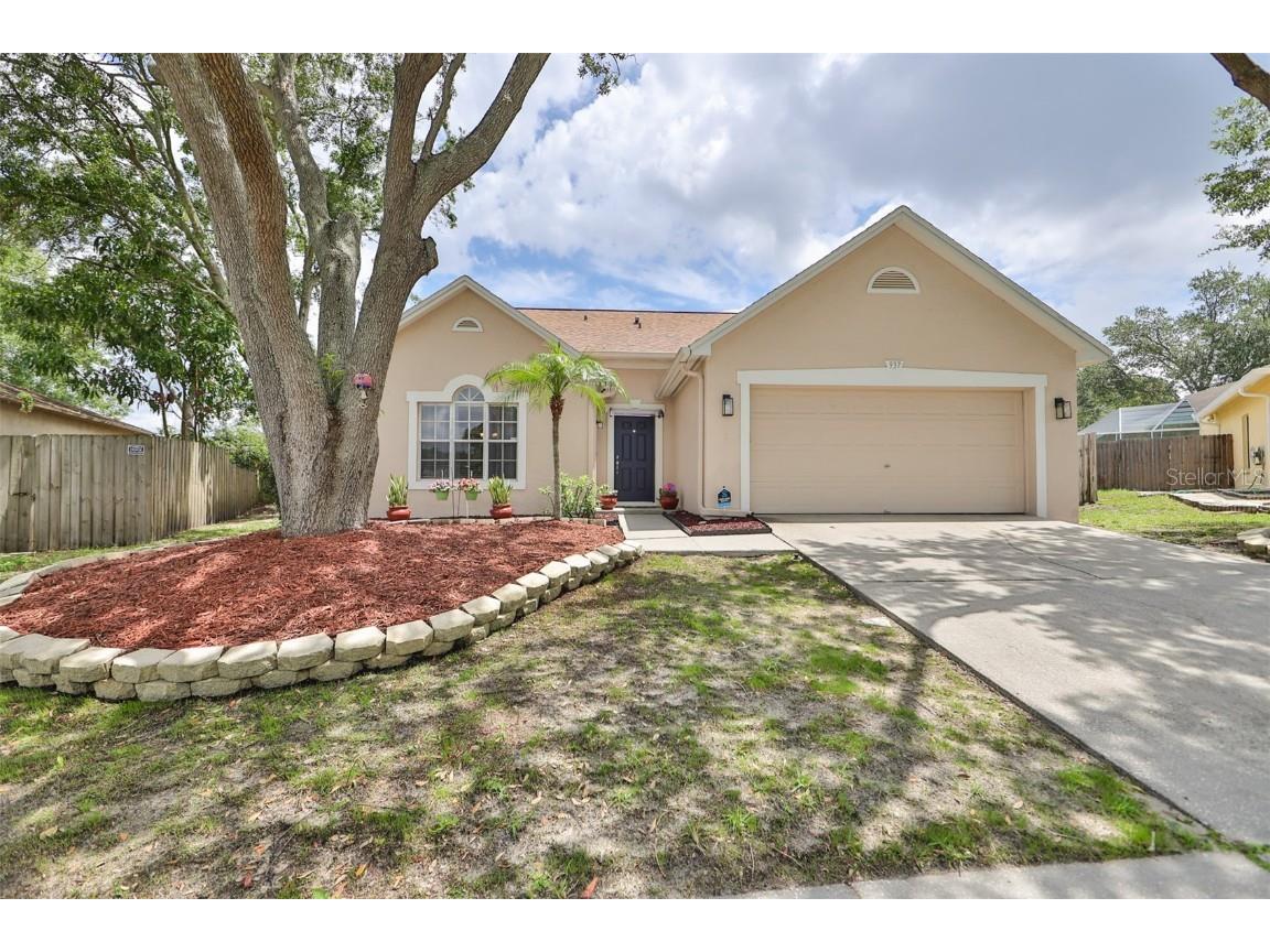937 Wicketrun Drive Brandon FL 33510 T3451214 image1