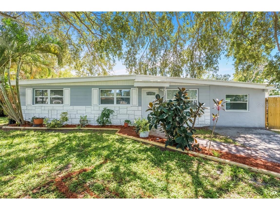 9370 89th Avenue Seminole FL 33777 U8231860 image1