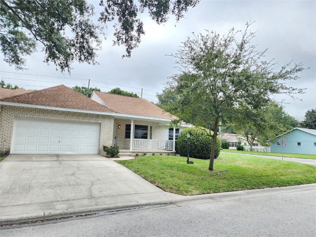 9370 SW 85th Terrace #F Ocala FL 34481 OM665374 image1