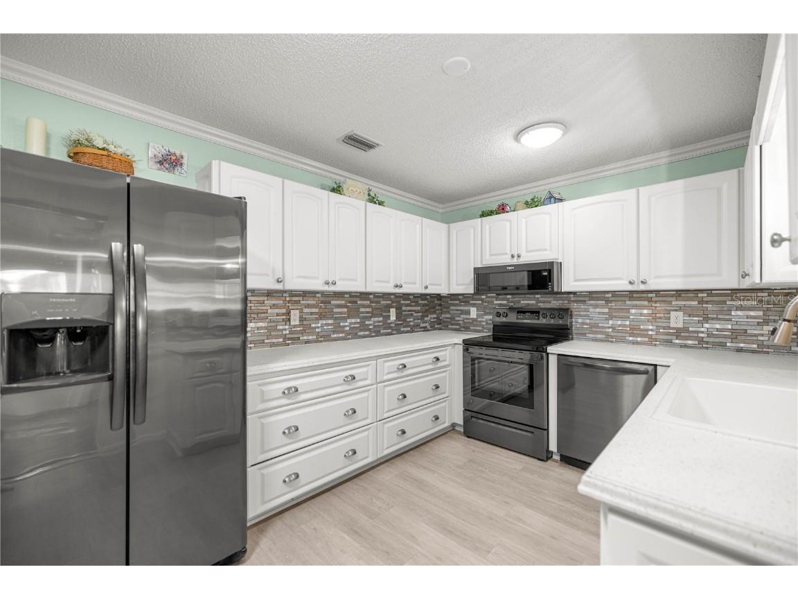 9371 SW 82nd Terrace #B Ocala FL 34481 OM709577 image5