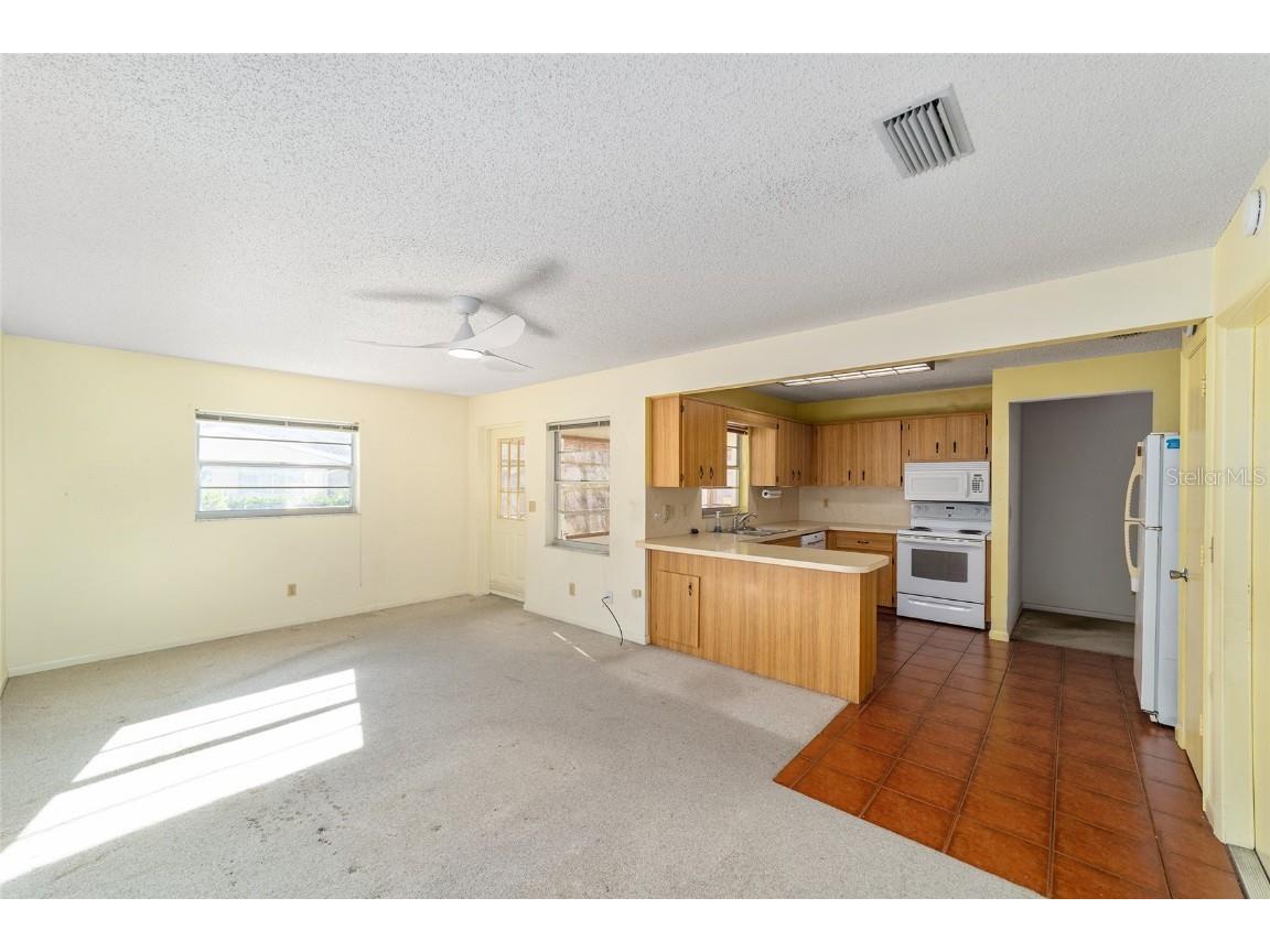 9371 SW 82nd Terrace #E Ocala FL 34481 OM714734 image22