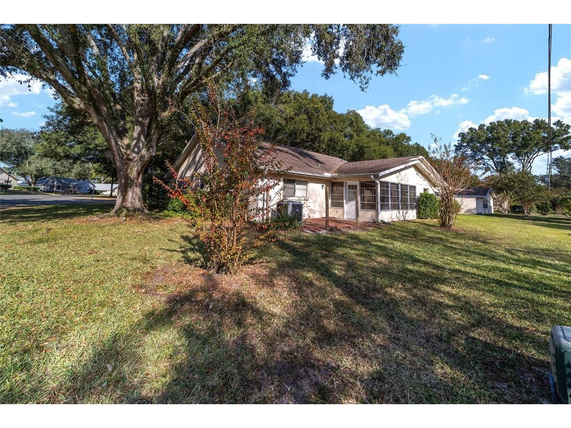 9371 SW 82nd Terrace #E Ocala FL 34481 OM714734 image37