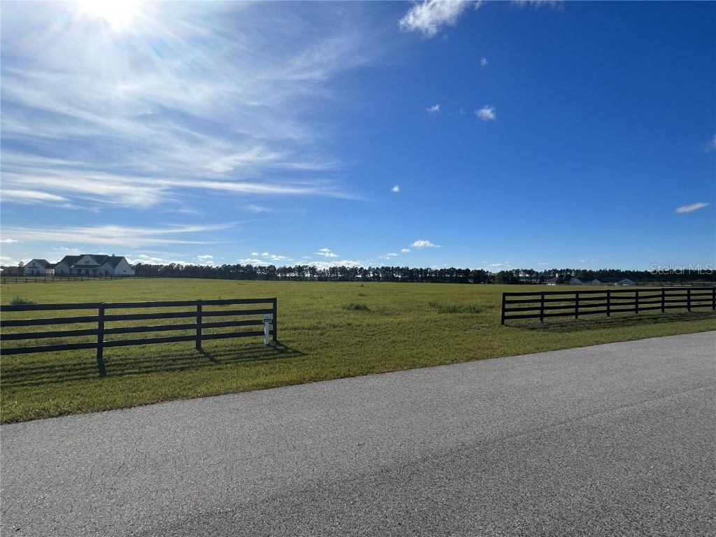 9374 NW 26th Street Wildwood FL 34785 OM674396 image1