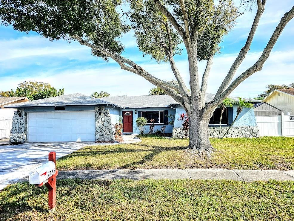 9375 120th Street Seminole FL 33772 U8227418 image1