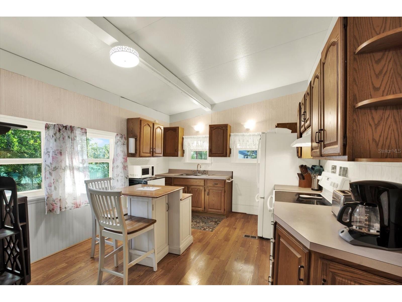 9375 Grizzly Bear Lane Weeki Wachee FL 34613 W7880776 image5