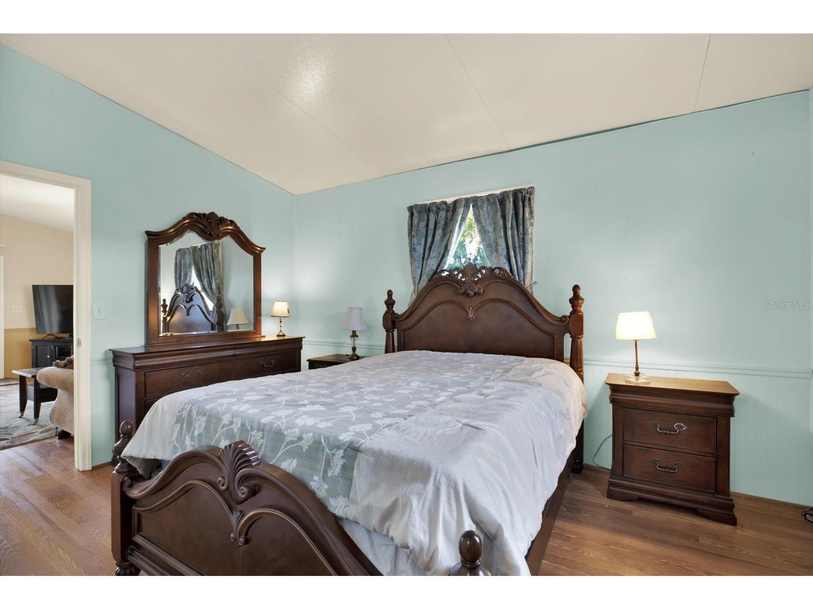 9375 Grizzly Bear Lane Weeki Wachee FL 34613 W7880776 image8