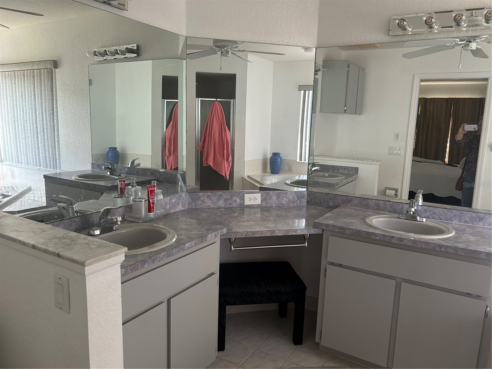 9376 Southern Belle Drive Weeki Wachee FL 34613 W7885978 image9