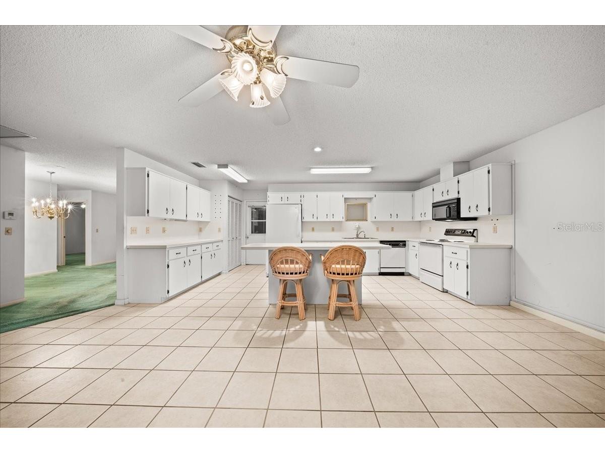 9377 SW 90th Court #E Ocala FL 34481 OM721029 image18