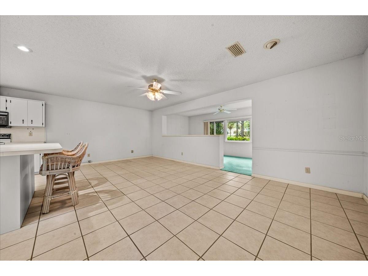 9377 SW 90th Court #E Ocala FL 34481 OM721029 image25
