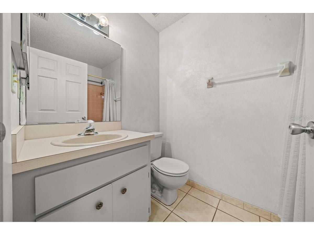 9377 SW 90th Court #E Ocala FL 34481 OM721029 image35