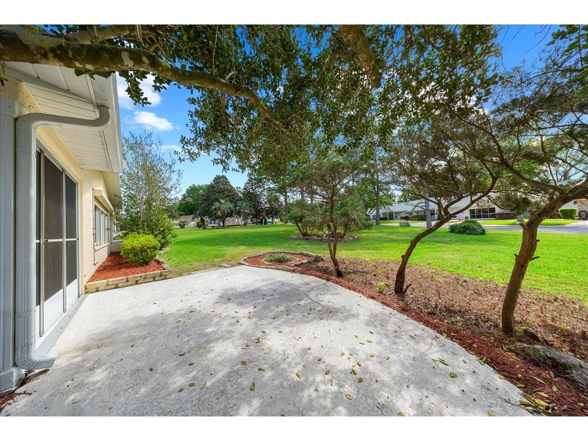 9377 SW 90th Court #E Ocala FL 34481 OM721029 image55