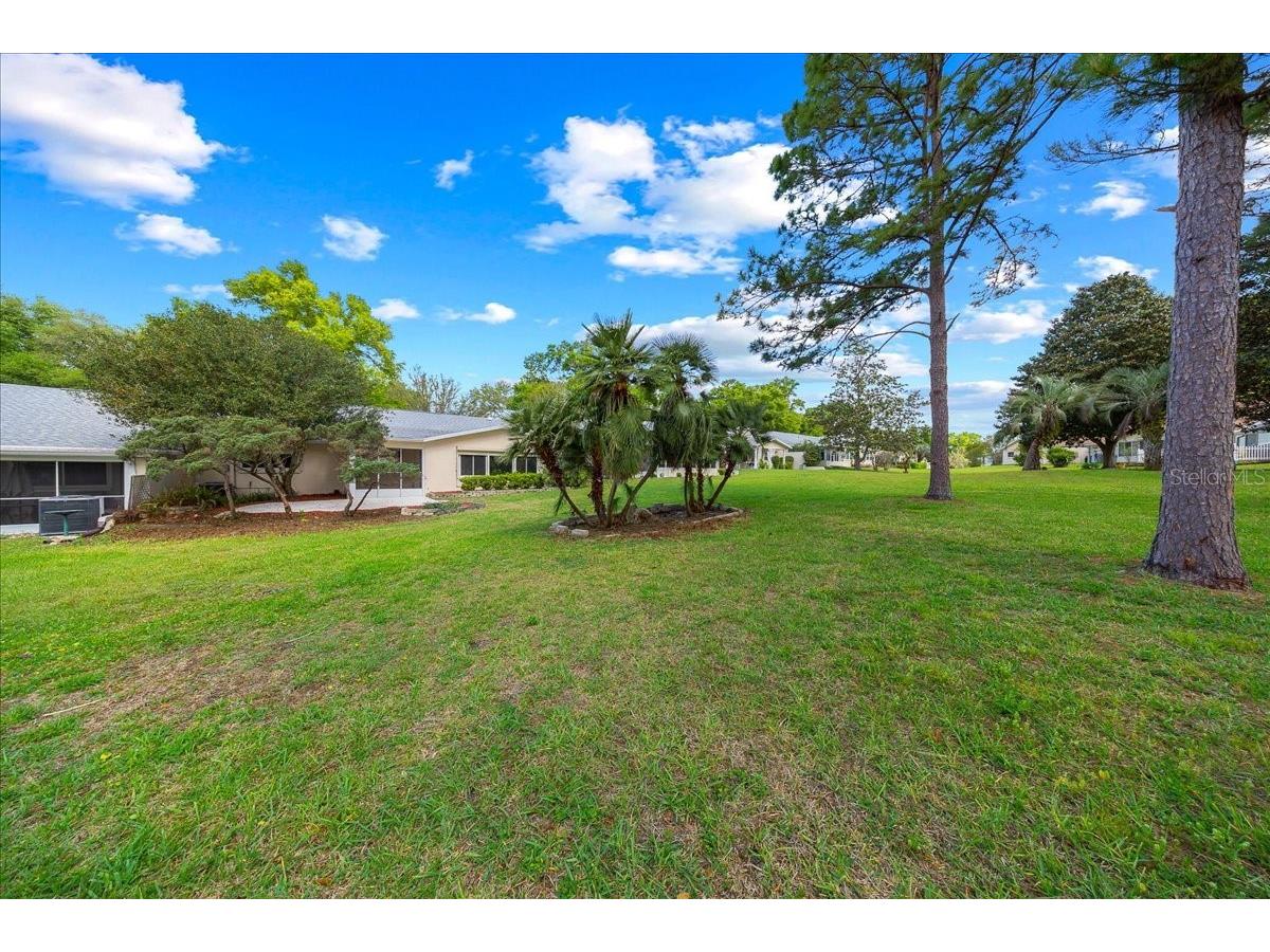 9377 SW 90th Court #E Ocala FL 34481 OM721029 image58