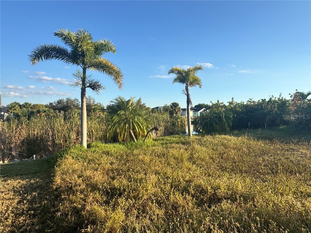 9378 Melody Circle Port Charlotte FL 33981 - IMPALA WATERWAY D6144908 image2