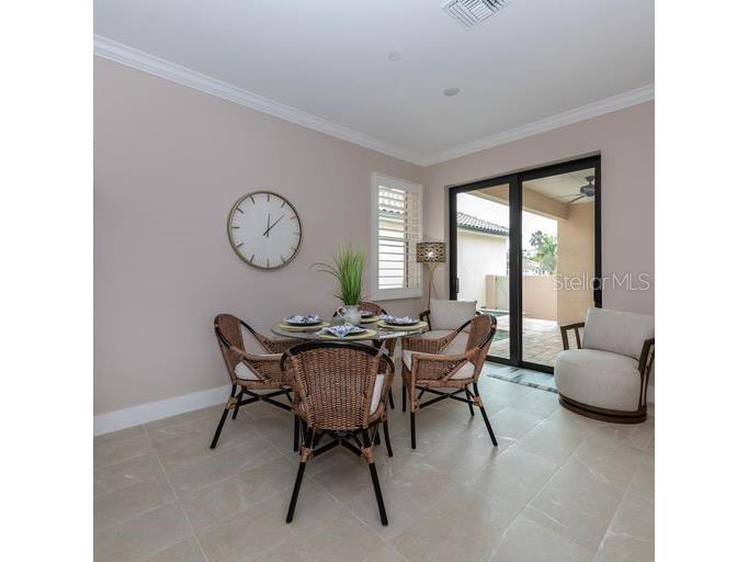 938 E Venice Avenue Venice FL 34285 N6127550 image5