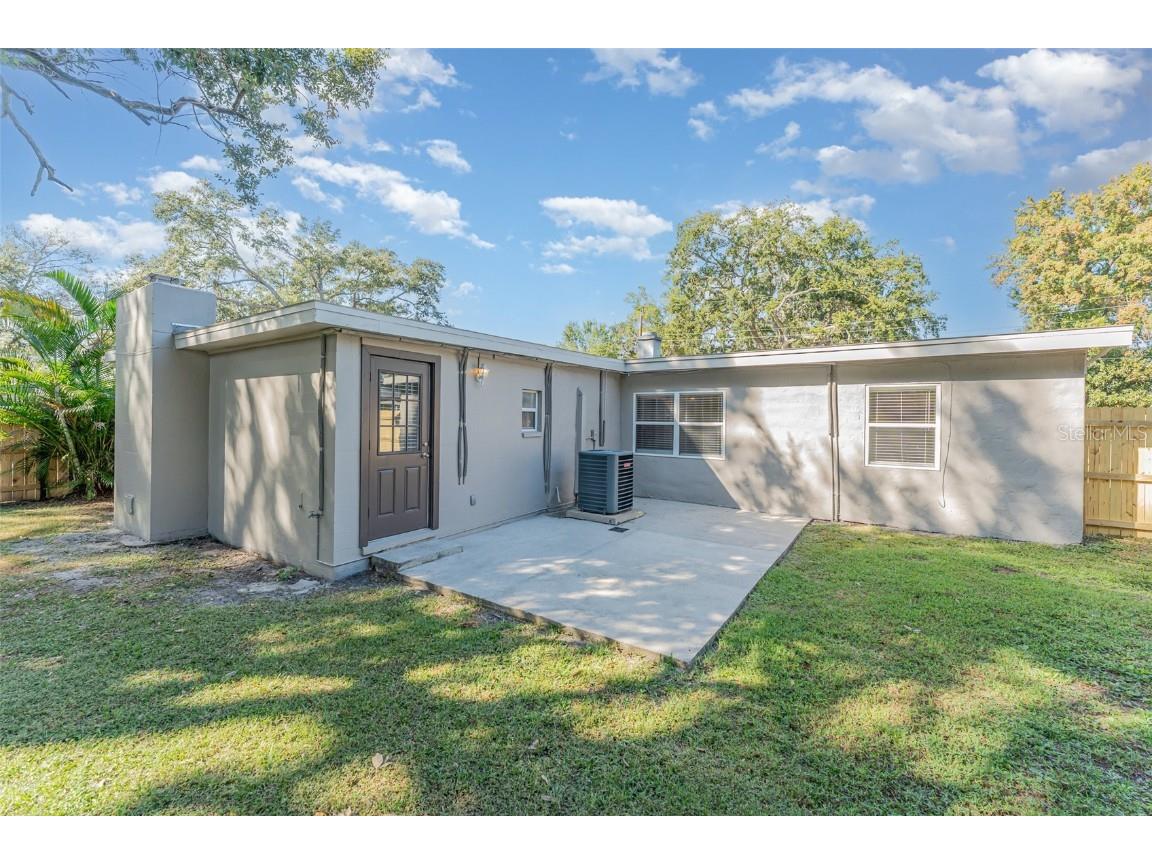 938 Golden Rule Court S Lakeland FL 33803 TB8442978 image20