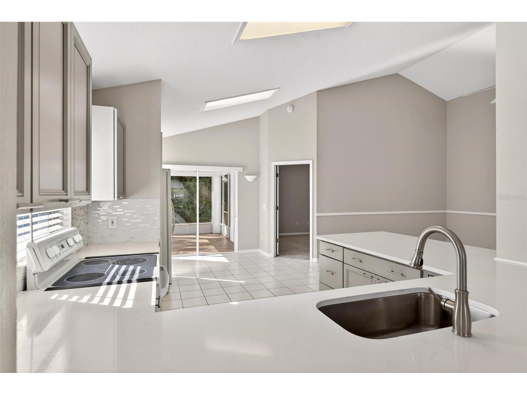 938 Jadestone Circle Orlando FL 32828 O6376419 image9