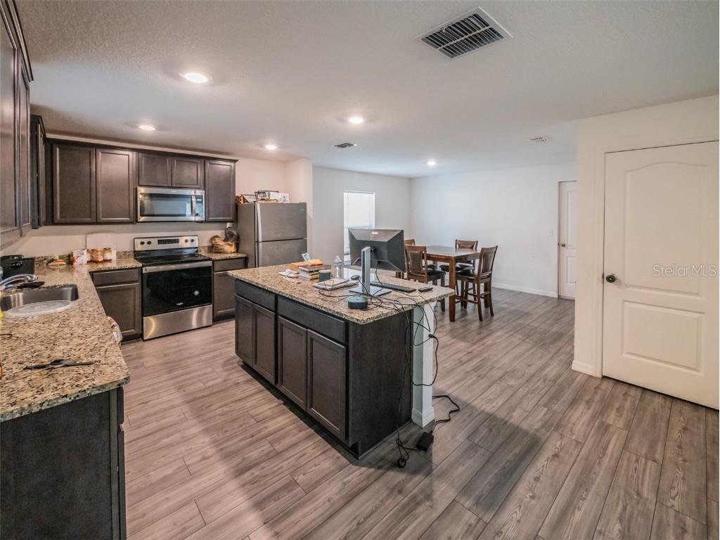 938 Mansfield Road Tavares FL 32778 O6337988 image7