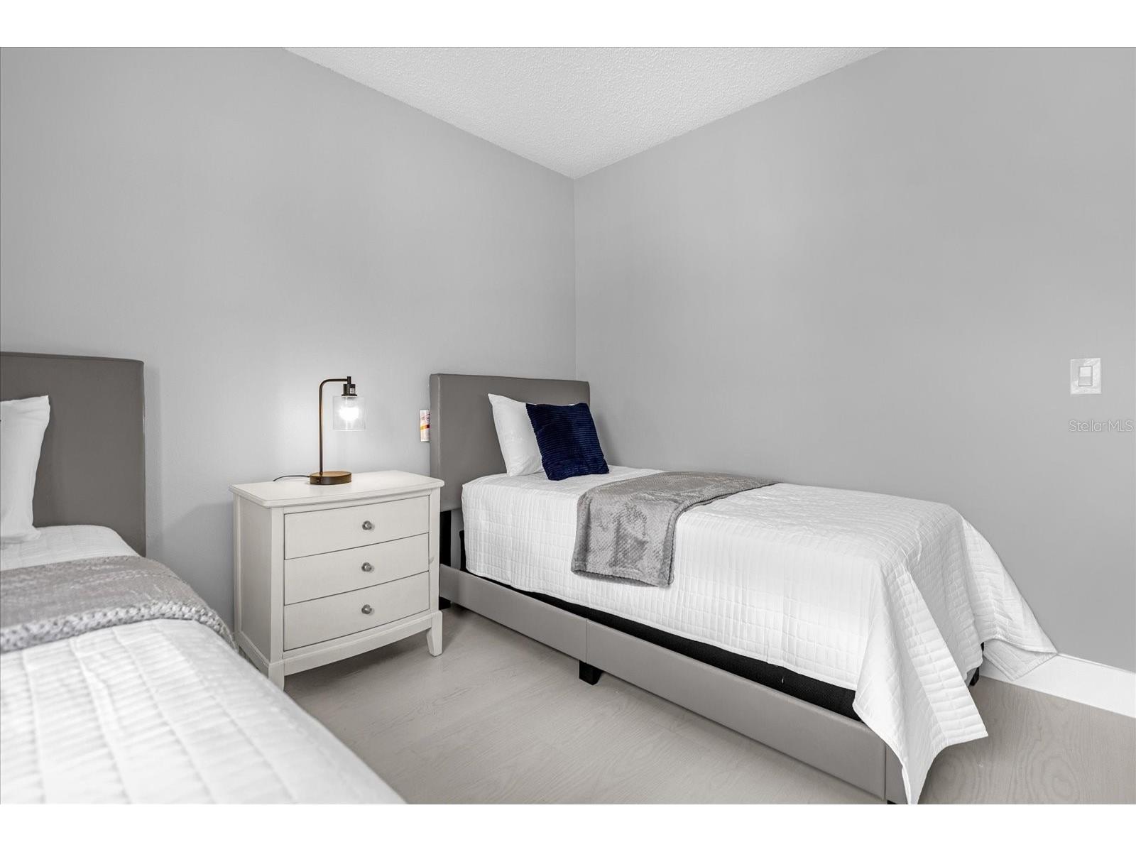 938 Park Terrace Circle Kissimmee FL 34746 P4937870 image18