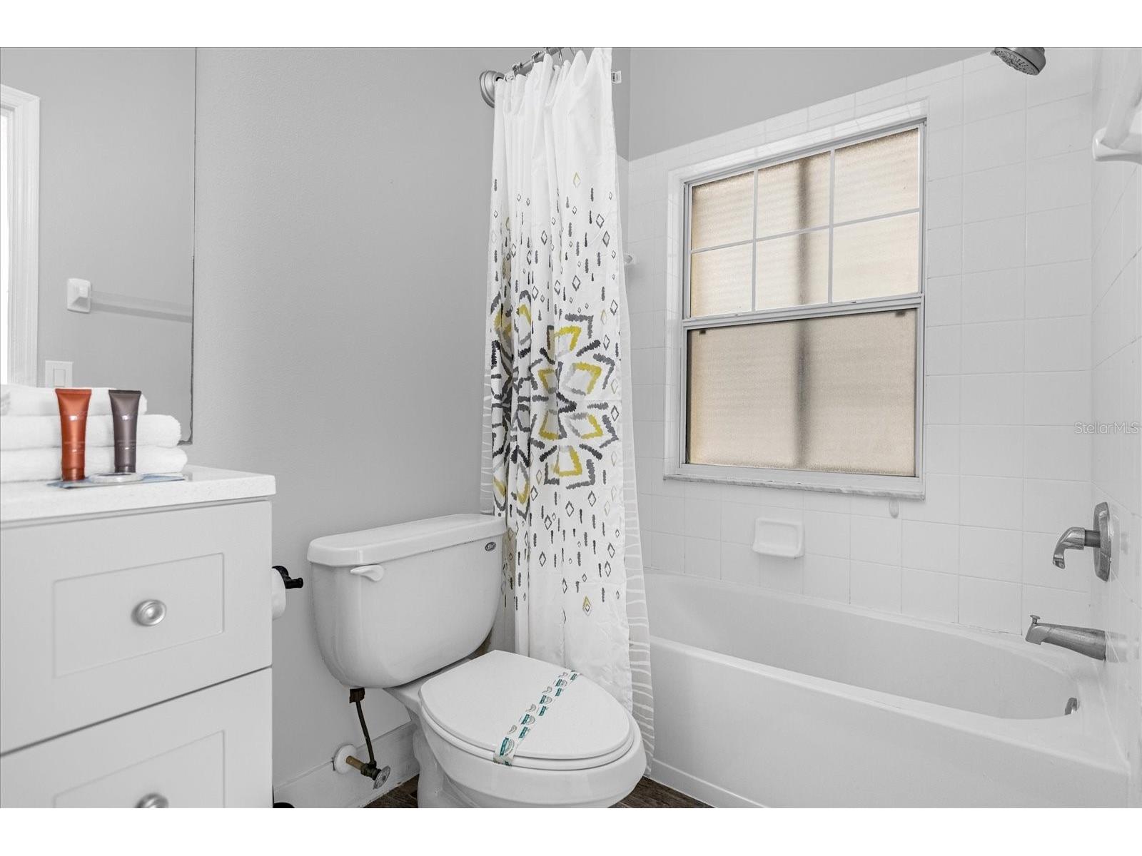 938 Park Terrace Circle Kissimmee FL 34746 P4937870 image23